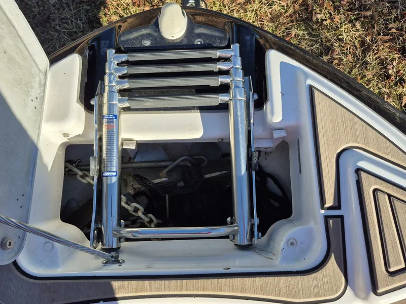 Slide: The Image of Yamaha 242 Limited S 2011 - 4954844