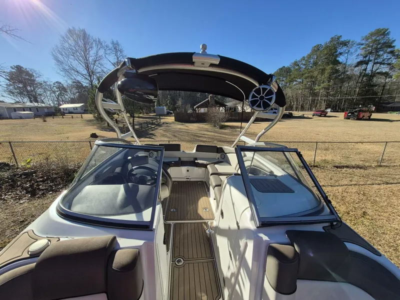 Slide: The Image of Yamaha 242 Limited S 2011 - 4954880