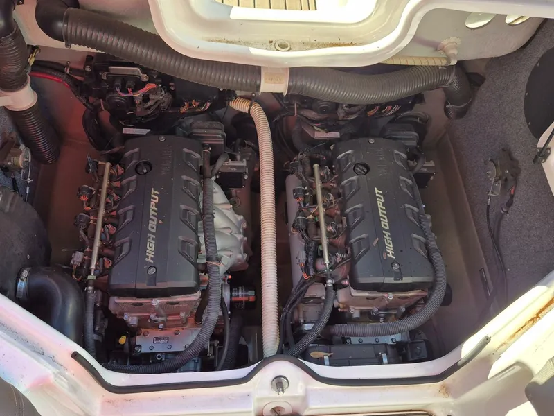 Slide: The Image of Yamaha 242 Limited S 2011 - 4954821