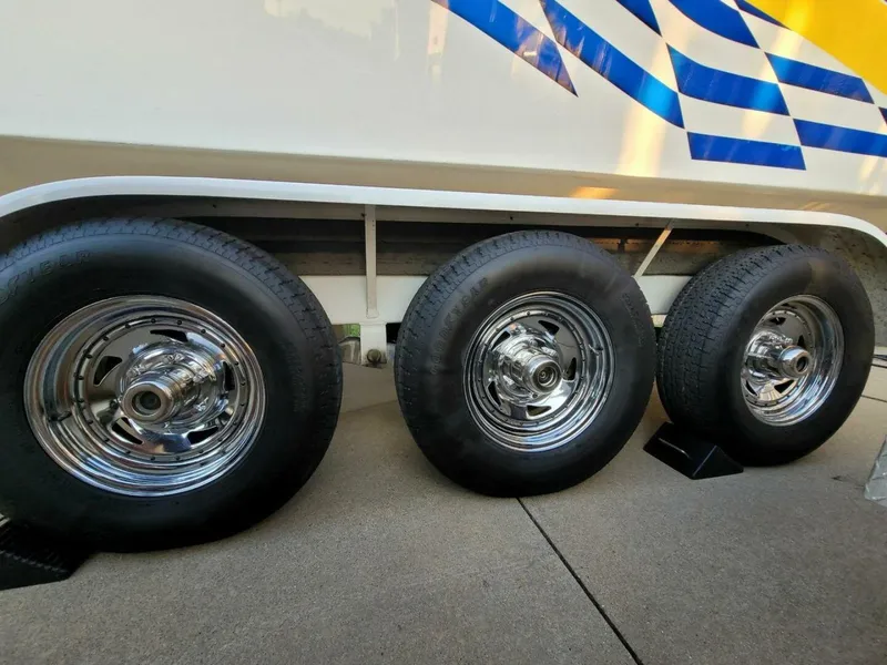 Slide: The Image of Profile 33V 2002 - 4877841