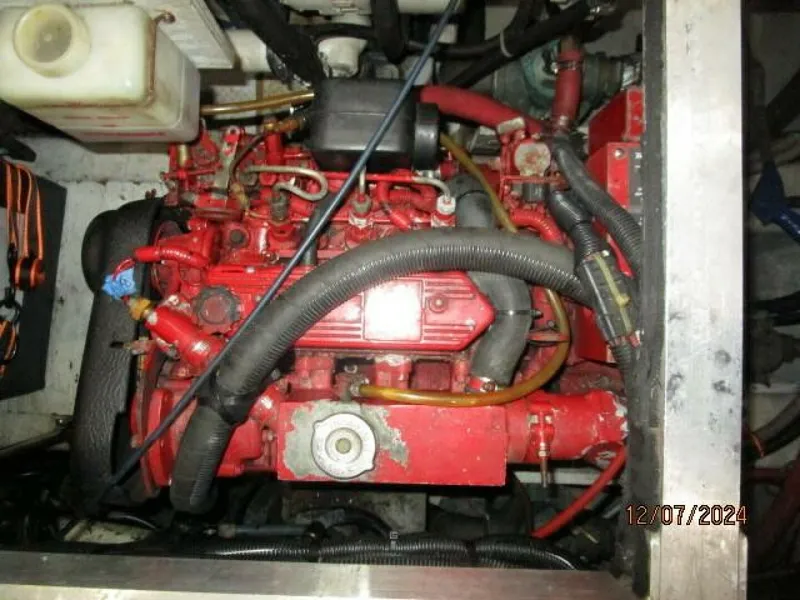 Slide: The Image of 40' Carver generator - 4876711