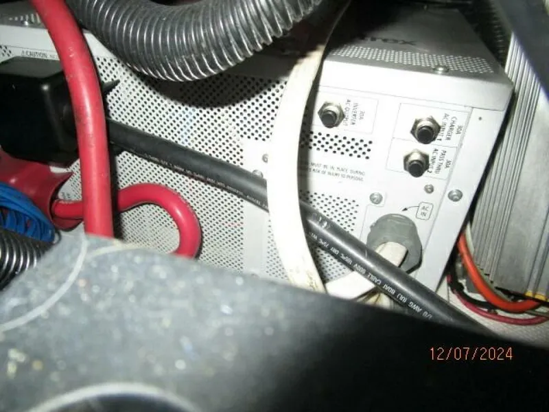 Slide: The Image of 40' Carver inverter - 4876717