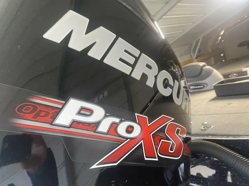 Slide: The Image of Triton 20 TRX Elite 2016 - 4877386