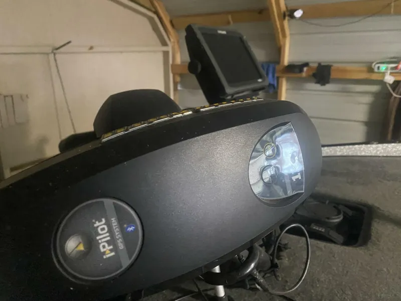 Slide: The Image of Triton 20 TRX Elite 2016 - 4877413