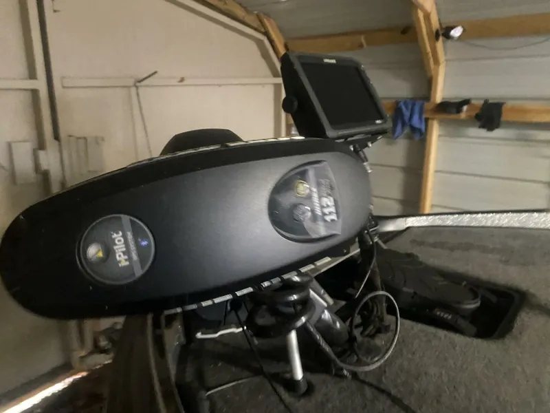 Slide: The Image of Triton 20 TRX Elite 2016 - 4877414