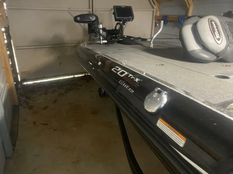 Slide: The Image of Triton 20 TRX Elite 2016 - 4877418