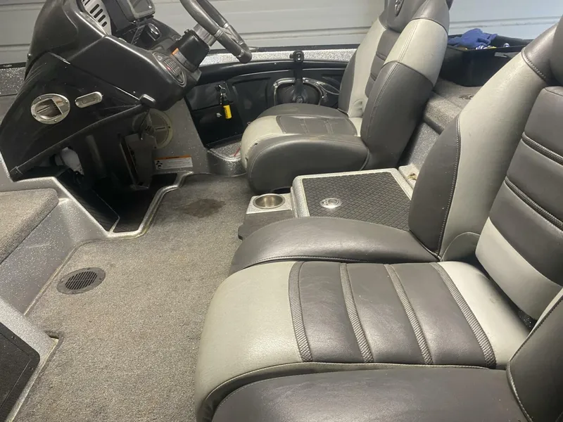 Slide: The Image of Triton 20 TRX Elite 2016 - 4877419