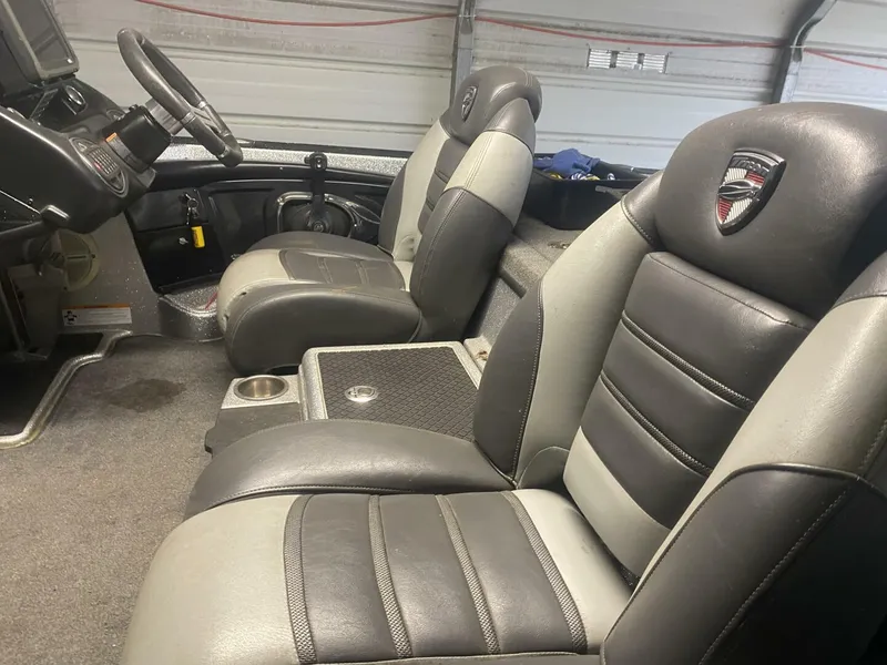 Slide: The Image of Triton 20 TRX Elite 2016 - 4877421