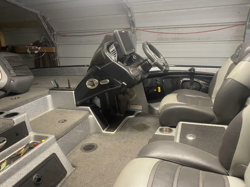 Slide: The Image of Triton 20 TRX Elite 2016 - 4877422