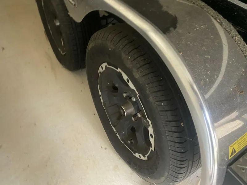 Slide: The Image of Triton 20 TRX Elite 2016 - 4877423