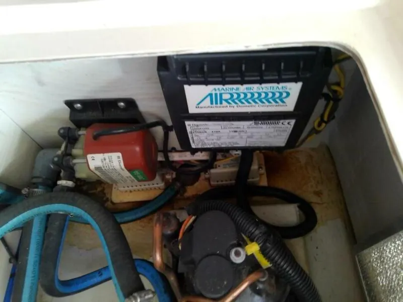 Slide: The Image of Hake / Seaward 32RK 2017 - 4877610