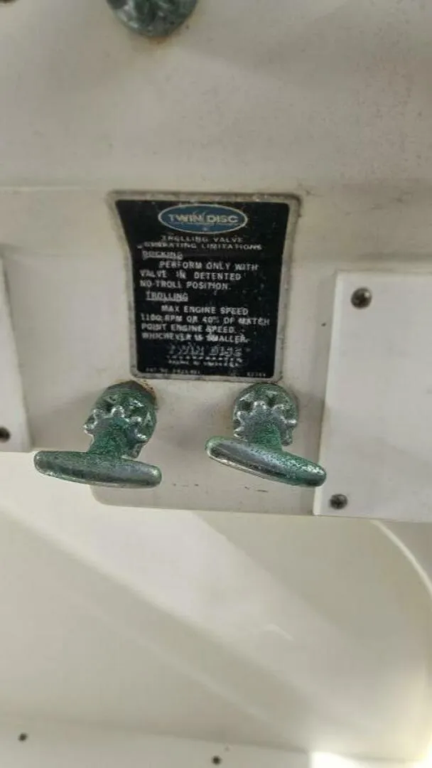 Slide: The Image of Trojan 11M Express 1990 - 4886734