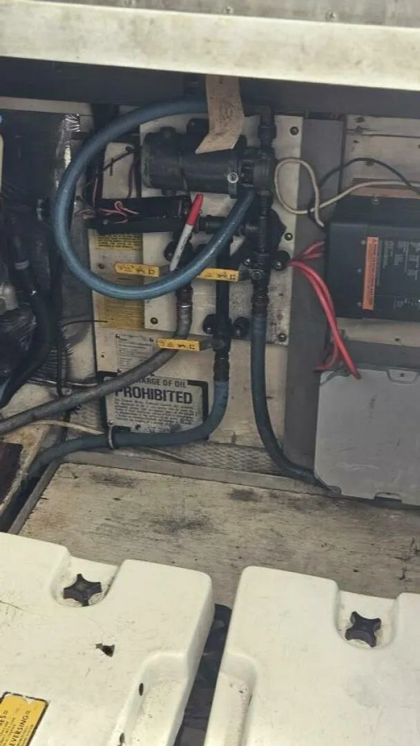 Slide: The Image of Trojan 11M Express 1990 - 4886763