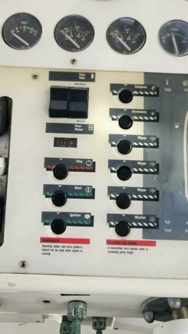 Slide: The Image of Trojan 11M Express 1990 - 4886731