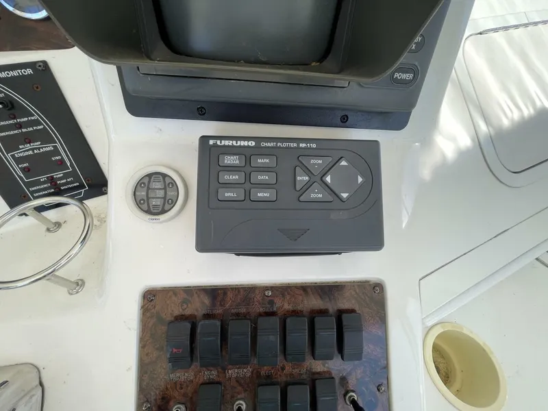 Slide: The Image of Sea Ray 480 Sedan Bridge 1998 - 4878123