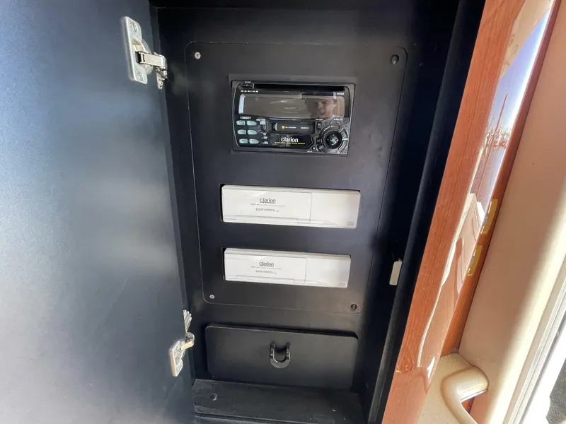 Slide: The Image of Sea Ray 480 Sedan Bridge 1998 - 4878094