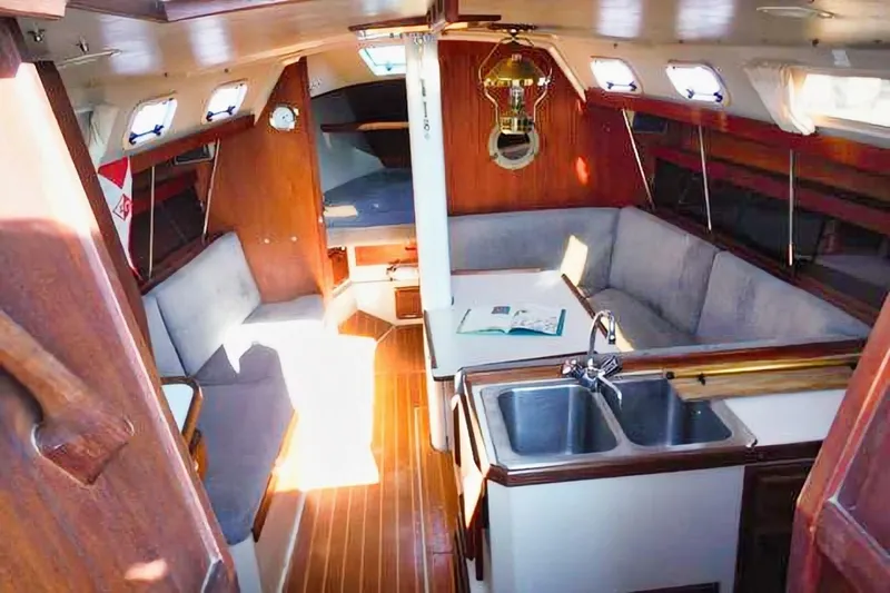 Slide: The Image of Catalina 34 1988 - 4878436