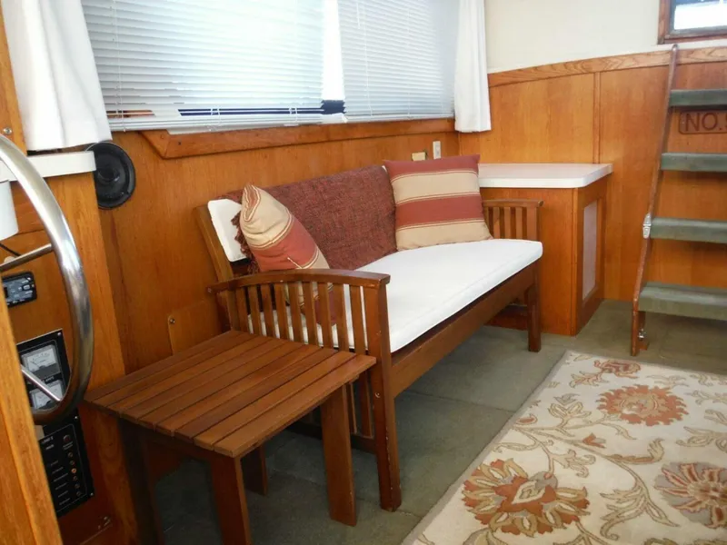 Slide: The Image of Mainship Sundeck 36 1987 - 4878561