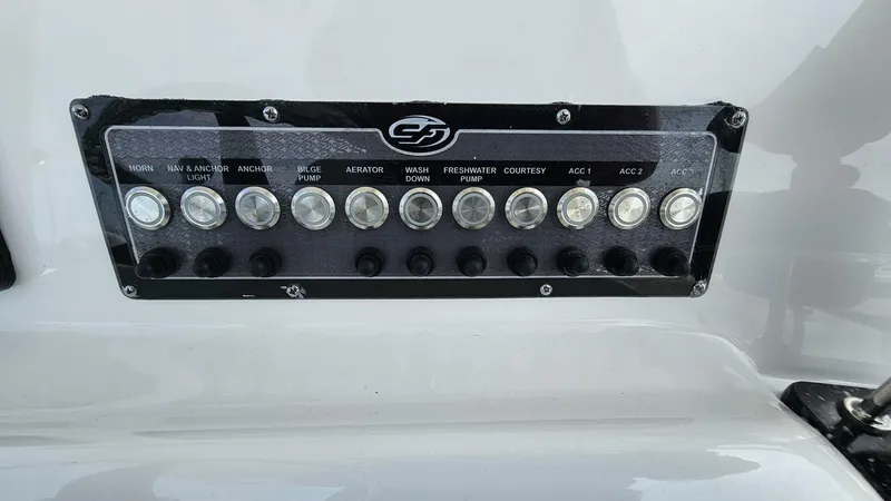 Slide: The Image of Sea Fox 249 Avenger 2021 - 4878720
