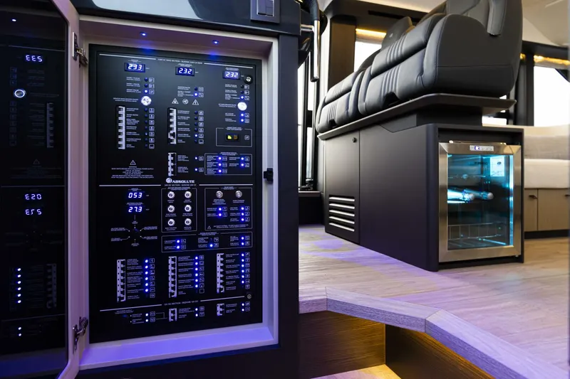 Slide: The Image of 2026 52 Absolute Fly - Salon Refrigerator - 4879340