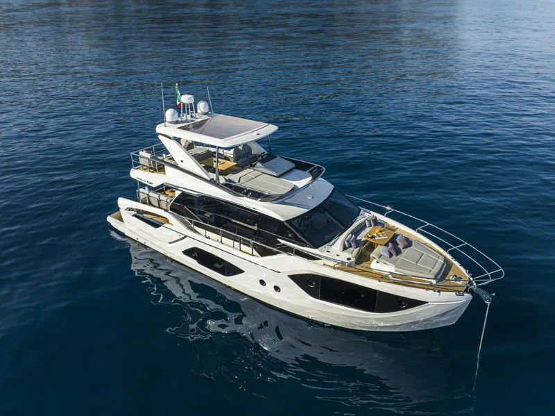 Slide: The Image of 2026 52 Absolute Fly - Profile - 4879344