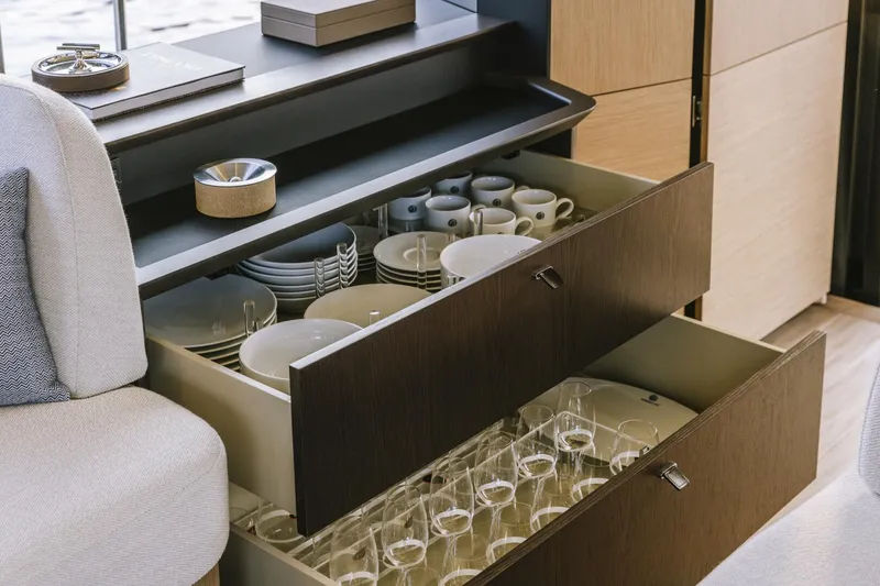 Slide: The Image of 2026 52 Absolute Fly - Galley - 4879102