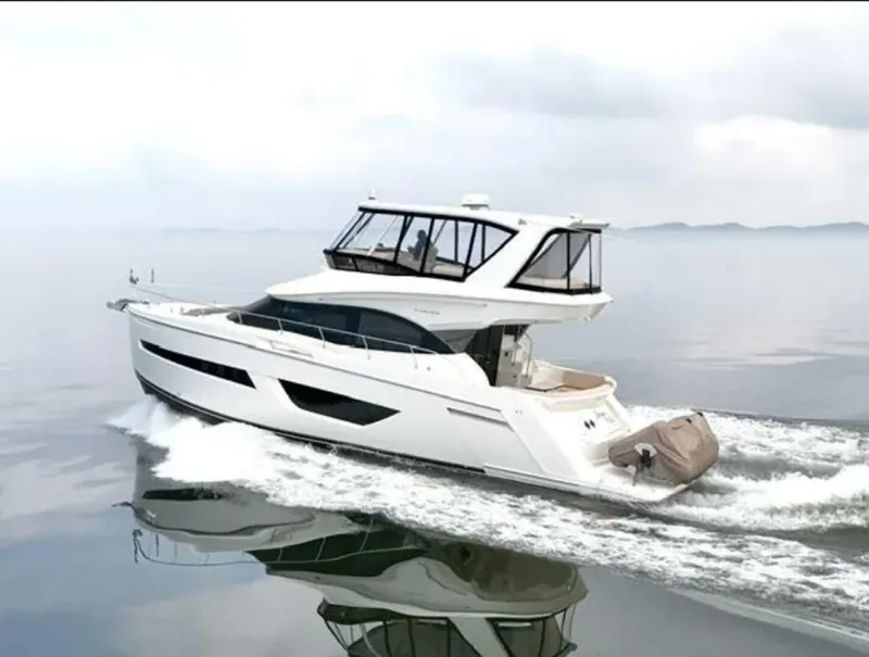 Slide: The Image of Carver C52 Command Bridge 2019 - 5748723