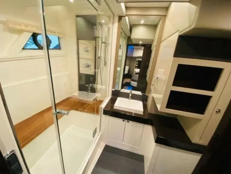 Slide: The Image of Carver C52 Command Bridge 2019 - 5748726