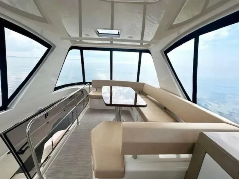 Slide: The Image of Carver C52 Command Bridge 2019 - 5748734