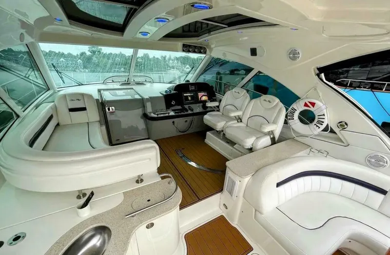 Slide: The Image of Sea Ray 500 Sundancer 2010 - 4881095