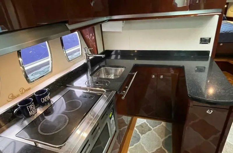 Slide: The Image of Sea Ray 500 Sundancer 2010 - 4881126