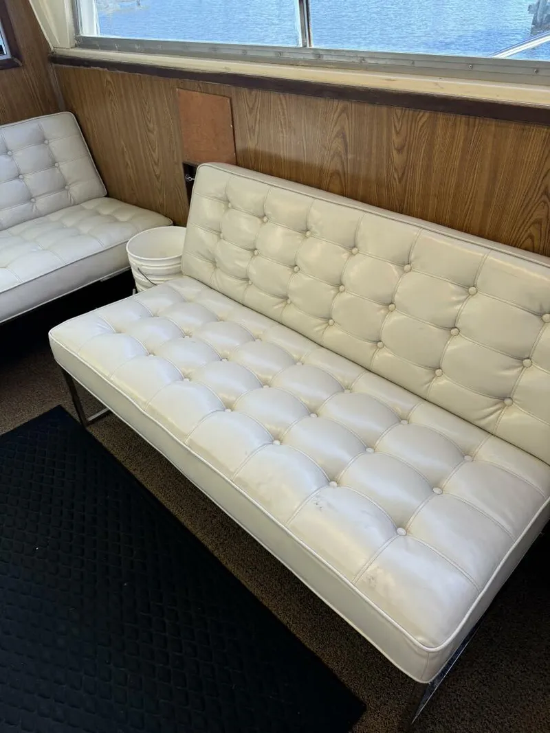 Slide: The Image of 1983 Bertram 385 Convertible Cast Off II - 4886160