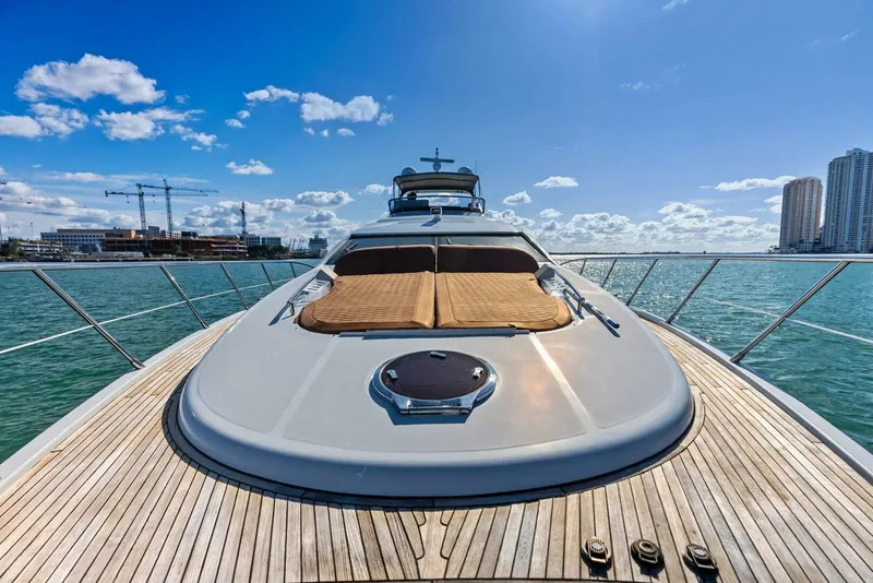 Slide: The Image of Azimut 72S 2014 - 4904365