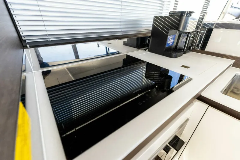 Slide: The Image of Prestige 520 Fly 2019 - 4886332