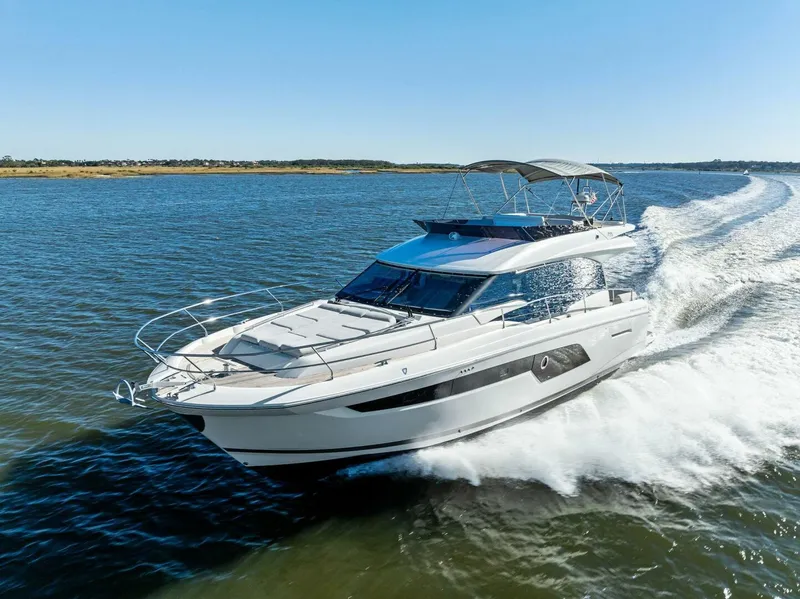 Slide: The Image of Prestige 520 Fly 2019 - 4886281