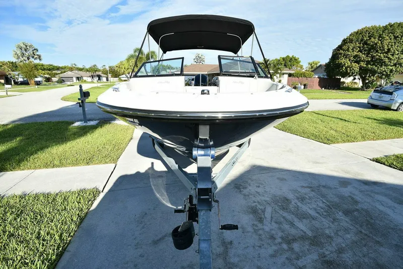 Slide: The Image of Sea Ray SPX 190 2020 - 4886922