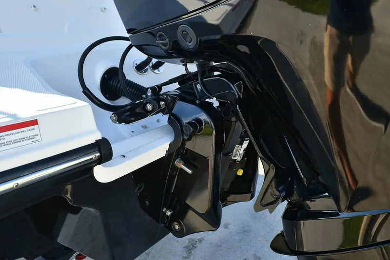 Slide: The Image of Sea Ray SPX 190 2020 - 4887053