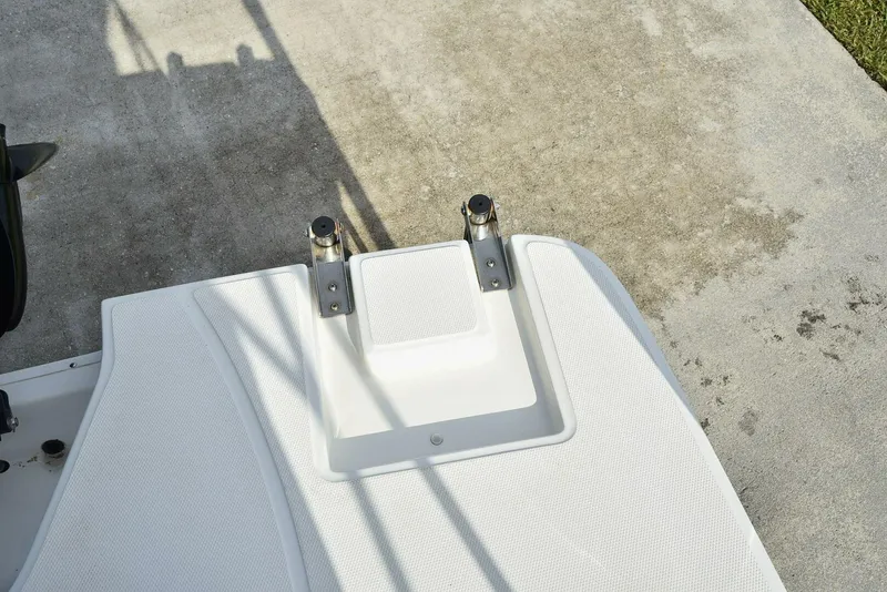 Slide: The Image of Sea Ray SPX 190 2020 - 4887260