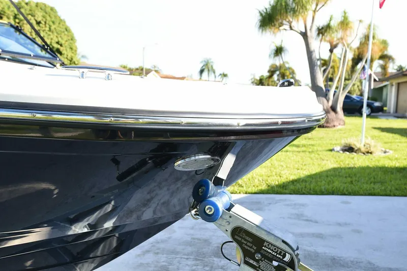 Slide: The Image of Sea Ray SPX 190 2020 - 4887058