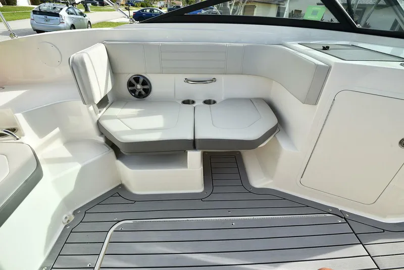 Slide: The Image of Sea Ray SPX 190 2020 - 4887292