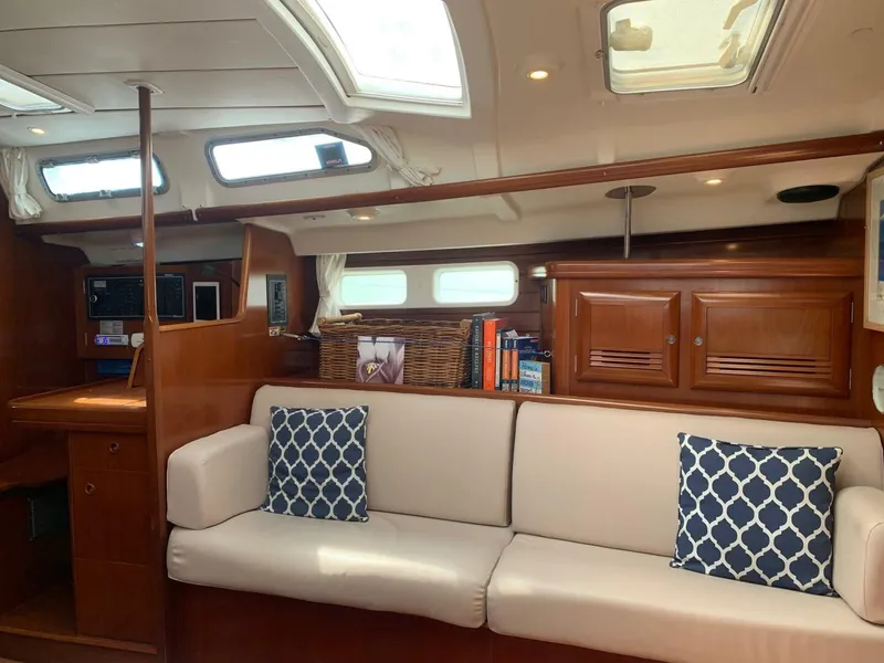 Slide: The Image of Beneteau Oceanis 473 2003 - 4887223