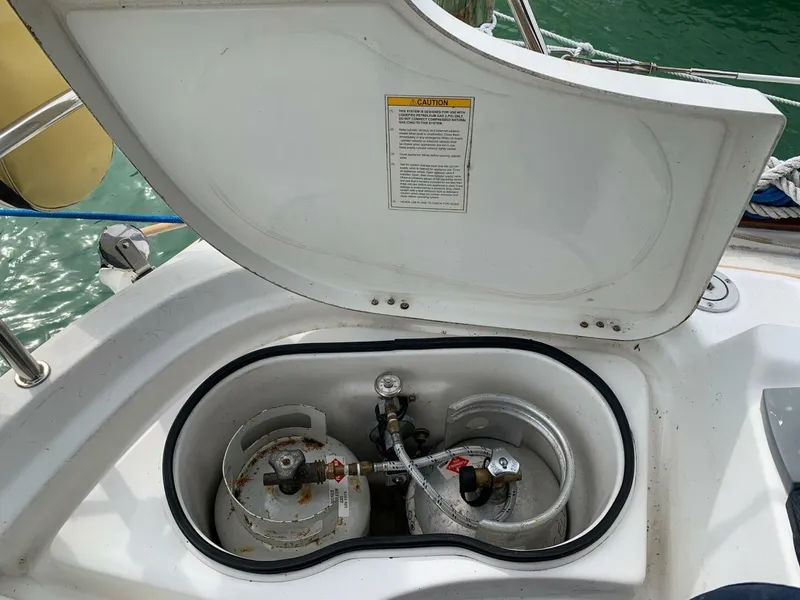 Slide: The Image of Beneteau Oceanis 473 2003 - 4887241