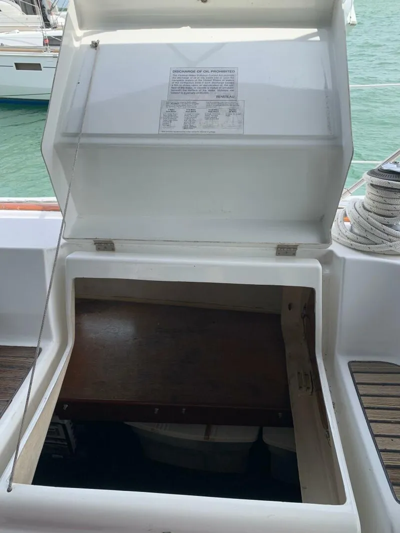 Slide: The Image of Beneteau Oceanis 473 2003 - 4887255