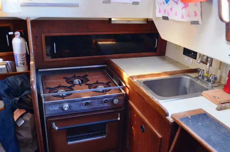 Slide: The Image of C&C 30 1981 - 4887909