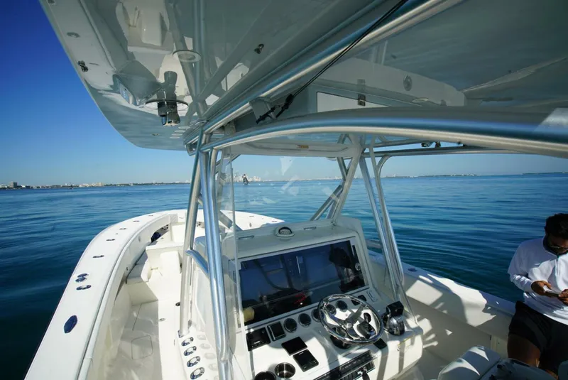 Slide: The Image of SeaVee 390Z 2018 - 4888281