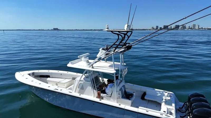 Slide: The Image of SeaVee 390Z 2018 - 4888246