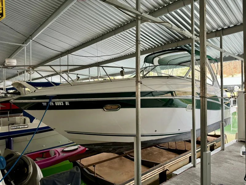 Slide: The Image of Four Winns Vista 288 2004 - 4888605