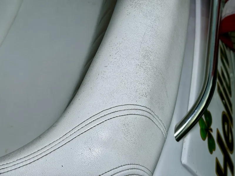 Slide: The Image of Four Winns Vista 288 2004 - 4888607