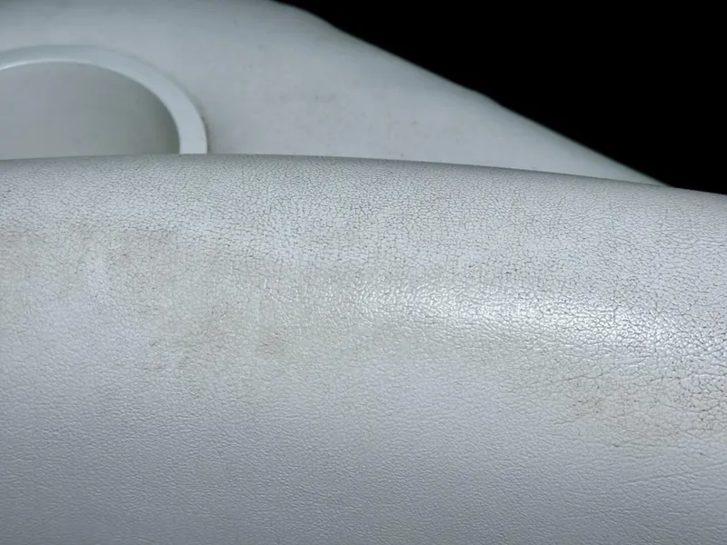 Slide: The Image of Four Winns Vista 288 2004 - 4888610