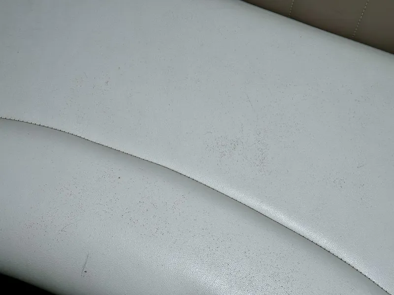 Slide: The Image of Four Winns Vista 288 2004 - 4888612